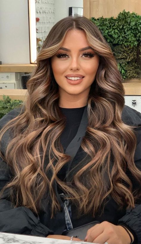 Black Hair With Blonde, Black Hair With Blonde Highlights, Balyage Long Hair, Hair With Blonde Highlights, Balayage Hair Caramel, Black Hair Balayage, Brown Hair Looks, Brown Hair Inspo, Honey Brown Hair