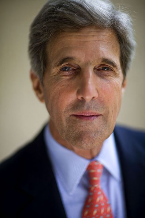 John Kerry...Secretary of State for USA..TCK...lived in Europe as a child. His Mother was a US citizen born in France. He is Married to a TCK from Mozambique. Rome Italy, Third Culture Kid, Us Citizen, Barbara Ann, John Kerry, Living In Europe, People Of Interest, Screwed Up, Mozambique