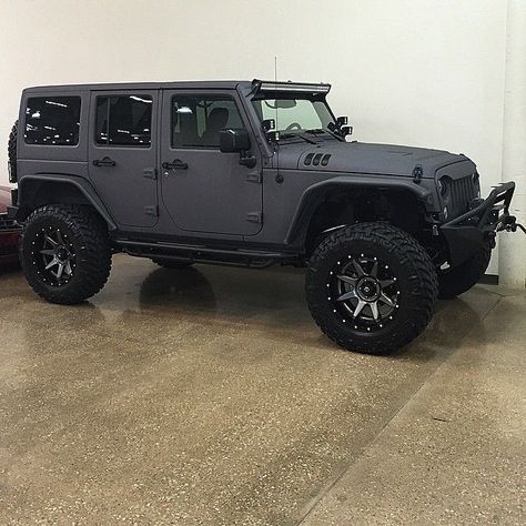 Embedded image Grey Jeep, Gray Jeep, Custom Jeeps, Van Inspiration, Aventador Lamborghini, White Jeep, Badass Jeep, Pearl Paint, Jeep Suv