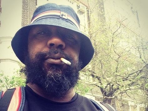 Sean Price Boom Bap Hip Hop, Hip Hop Images, Sean Price, Real Hip Hop, Vintage Black Glamour, Hip Hop And R&b, Music Life, Hip Hop Art, Beard Gang