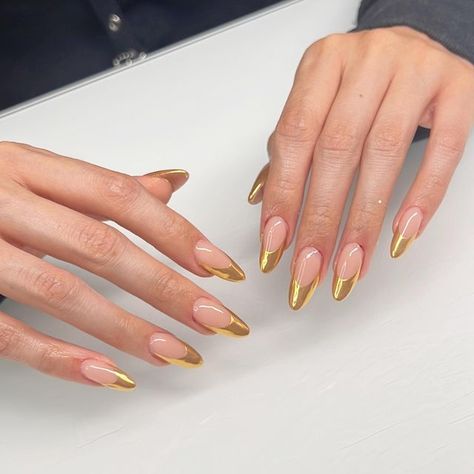 Secret Door Nails, Gold Chrome French Tip Nails Almond, Scandi Nails, Gold Chrome Almond Nails, Gold Chrome French Tip Nails, Gold Crome Nails, Gold Metallic Nails, Cupid Nails, Gold Almond Nails