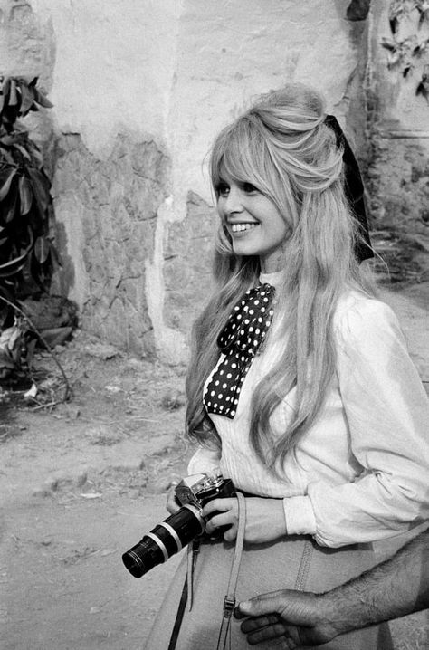 Bridget Bardot Hair, Brigitte Bardot Hair, Klasik Hollywood, Bardot Bangs, Bardot Hair, Bridgitte Bardot, Bridgette Bardot, Bridget Bardot, Bardot Style