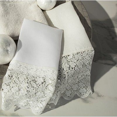 Home Treasures Linens Luzon Lace Linen Fingertip Towel Color: Ivory Cream Bath Towels, Lace And Linen, Best Bath Towels, Linen Guest Towels, Guest Hand Towels, Abstract Floral Design, Crocheted Dress, Linen Hand Towels, Washcloth Pattern