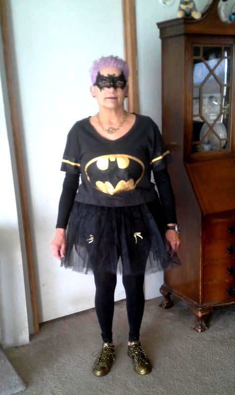 My Batgirl Halloween costume Batman In A Dress, Cute Batman Costume, Batman Woman Costume, Batman Women Costume, Batman Halloween Costumes For Women, Batman Costume Girl, Girl Batman Costume, Female Batman Costume, Batgirl Costume Women