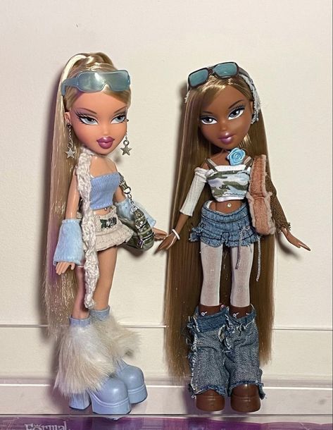 Bratz Doll Blue Outfit, Bratz Doll Denim Outfit, Bratz Plaid Skirt, Bratz Rave Outfit, Brats Outfit Aesthetic, Chloe Bratz Aesthetic Outfits, Bratz Winter Outfit, Bratz Doll Outfits Inspiration Real Life, Brats Doll Outfits