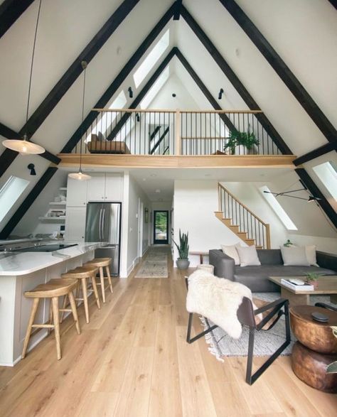 A-frame Interior, A Frame Cabin Plans, Triangle House, A Frame Cabins, A Frame House Plans, House Loft, Cabin Interior, A Frame Cabin, A Frame House