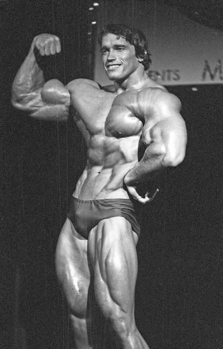 Arnold Schwarzenegger - 💪Muscle gallery Golden Era Bodybuilding, Mr Olympia Winners, Arnold Schwarzenegger Muscle, Arnold Bodybuilding, Arnold Photos, King Warrior, Arnold Schwarzenegger Bodybuilding, Best Bodybuilder, Schwarzenegger Bodybuilding