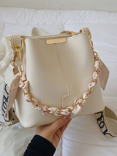 Ladies Handbags Style, Designer Hand Bags For Women, Stylish Hand Bags For Women, Cute Designer Purses, Hand Bags For Women Fashion Handbags, Elegant Bag Classy, Elegant Bags For Women, Cute Handbags Designer, Classy Bags For Women