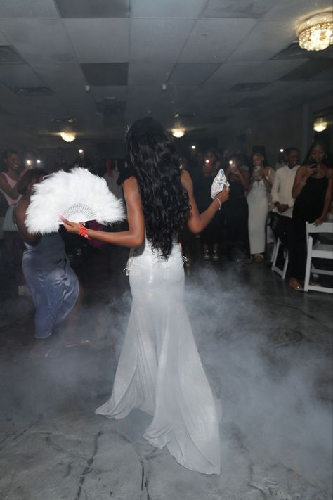 Sweet 16 Party Ideas Black People, Silver Sweet 16 Dresses, Sweet 16 Twins, Silver Sweet 16 Dress, 16th Birthday Dresses Sweet Sixteen, Sweet 16 Dresses Black Women, Sweet 16 Black Women, Sweet 16th Dress, Sweet 16 Outfit Ideas