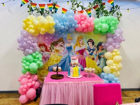 Disney Princess Birthday Balloon Arch, Princess Balloon Backdrop, Disney Princess Party Backdrop, Disney Princess Balloon Garland, Disney Princess Balloon Arch, Princess Disney Birthday Party, Princess Balloon Arch, Princess Balloon Garland, Princess Balloon Decorations