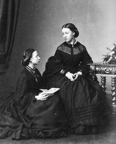 Princess Helena of the United Kingdom Schleswig Holstein, Queen Victoria's Daughters, Princess Helena, Victoria's Children, Queen Victoria Children, History Bounding, Queen Victoria Family, Princesa Real, Royal Families Of Europe