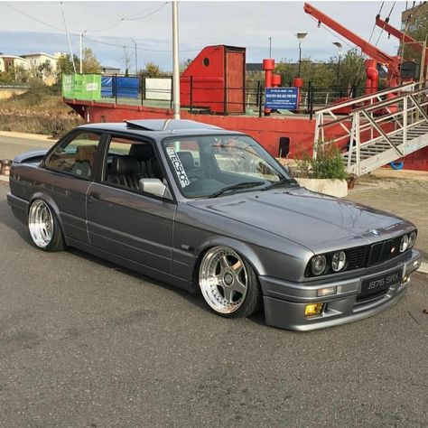 Awesome E30 BMW 325I, Visit also our website for E30 videos! Bmw E30 Touring, Bmw E30 325, E30 325i, E30 Bmw, 2023 Bmw, Bmw 325, Rolls Royce Motor Cars, Turbo Engine, Bmw E30 M3