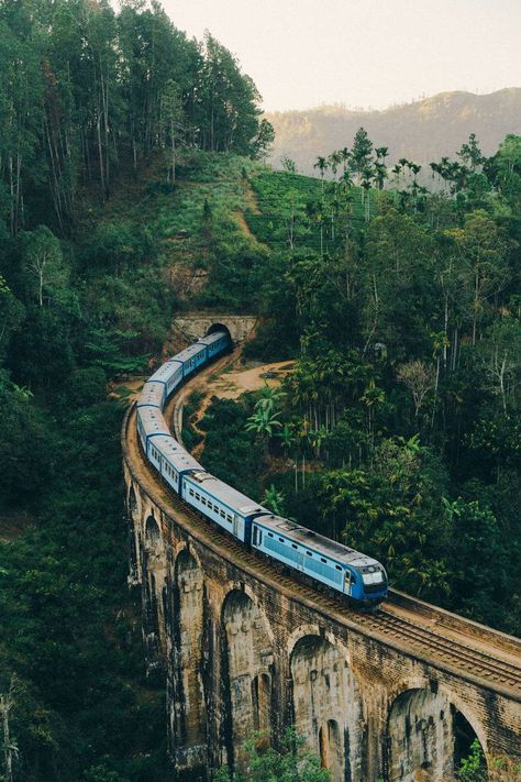 Nine Arch Bridge Sri Lanka, Nine Arch Bridge, Drawing Objects, Best Holiday Destinations, Paintings Ideas, Train Route, Couple Travel, Nature Architecture, Arch Bridge