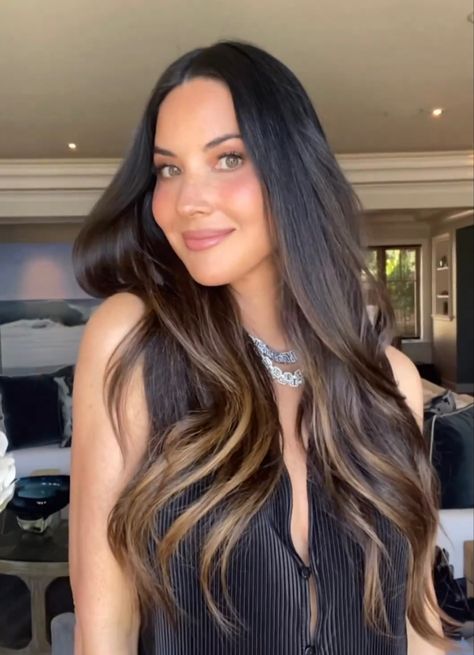 Balayage, 40s Long Hair, Olivia Munn Makeup, Olivia Munn Hair, Olivia Munn Style, Work Aesthetic, 2024 Hair, Dramatic Classic, John Mulaney