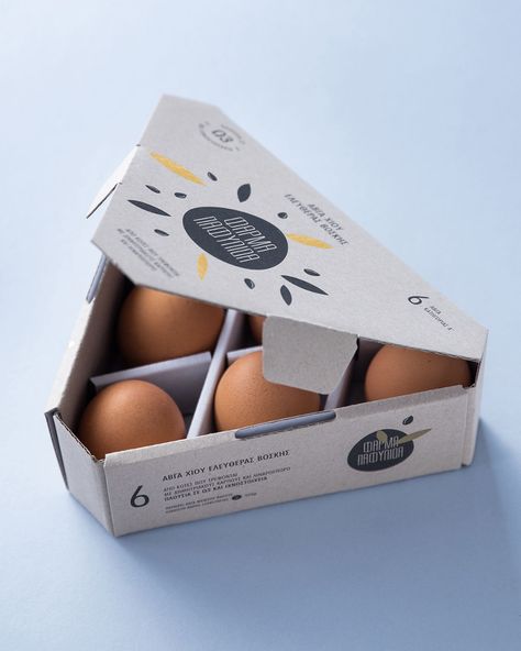 Egg Packaging, Modern Packaging, Innovative Packaging, Egg Box, Food Packaging Design, Egg Carton, Chewing Gum, Creativity And Innovation, Creative Packaging