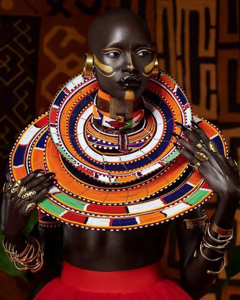 Masai Tribe, Africa Art Design, Accessories Styling, Afrofuturism Art, African American Artwork, Black Royalty, Traditional African Clothing, African Royalty, Black Goddess