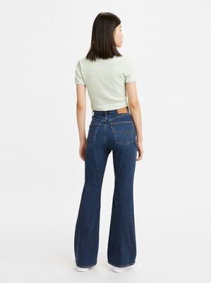 Women's Wide Leg Jeans - Buy Wide Jeans At Levi's® NZ Black Flair Jeans Outfits, Dark Washed Jeans Outfit, Flare Jeans Outfits, Flair Jeans Outfit, Oxford Jeans, Flare Outfit, High Waisted Jeans Outfit, Emotionally Attached, Flare Jeans Outfit