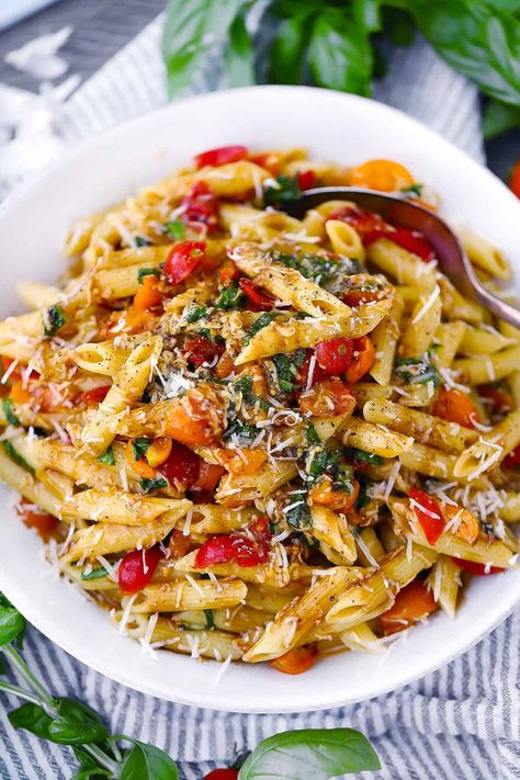 Loving It Vegan, Baked Vegetarian Pasta Recipes, Cheeseless Pasta Recipes, Pasta With No Cheese, Easy Pasta Recipes Without Meat, Bruschetta Pasta Recipe, Vegetarian Pasta Salads, Sauceless Pasta, No Cheese Pasta