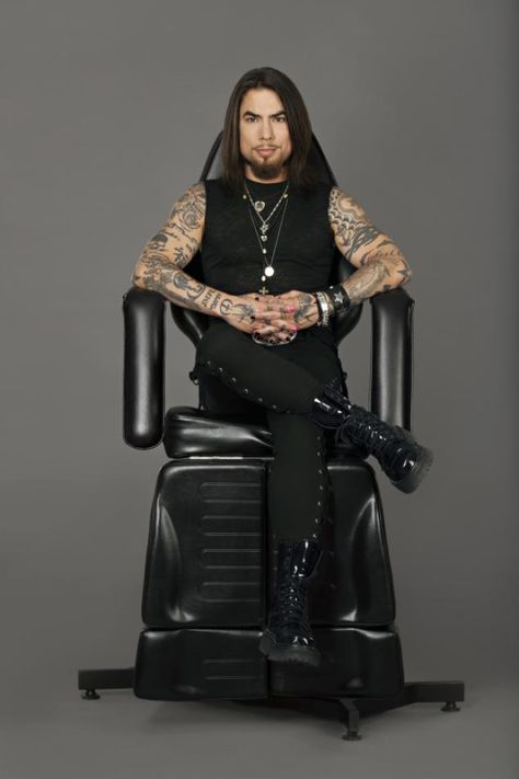 ♥♥♥♥♥  Ohhh yes this all day long Dave Navarro Ink Master, Goth Mens Fashion, Chris Nunez, Ryan Ashley, Dave Navarro, Ink Master, Charming Man, New Tattoo, I Love Music