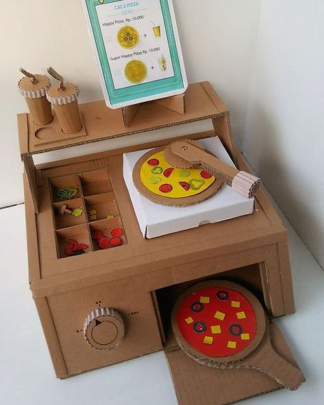 Cardboard Pizza Oven, Easter Hairstyle, Diy Cardboard Toys, Cardboard Play, Cardboard Crafts Kids, Cardboard Crafts Diy, Diy Crafts Bookmarks, Easter Hairstyles For Kids, Paper Dolls Diy