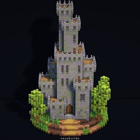 Medieval Castle Minecraft Blueprints, Cobblestone Castle Minecraft, Moss Castle Minecraft, Minecraft Lava Castle, Minecraft Castle Tower Design, Small Castle Minecraft Ideas, Castle Builds Minecraft, Minecraft Castle Survival, Minecraft Medieval Fortress