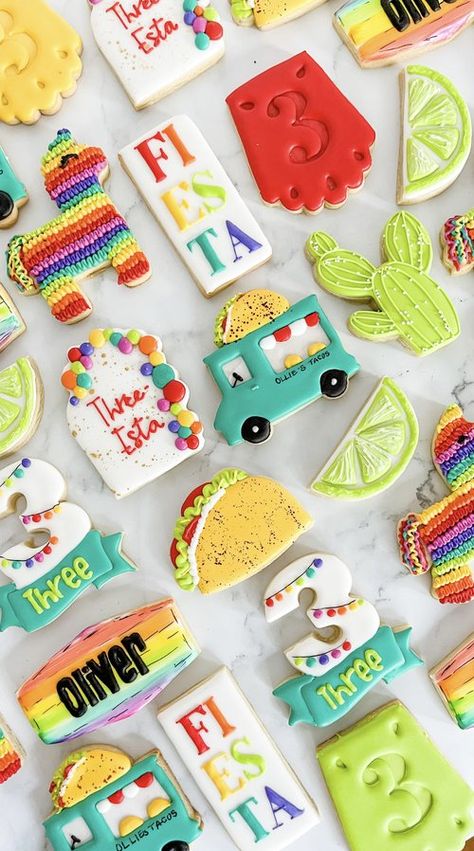 Fiesta Birthday Cookies, Desert Cookies, Three Esta Birthday Party, Taco Birthday Party, Fiesta Cookies, Pj Ideas, Birthday Party Cookies, Taco Birthday, Birthday Sugar Cookies