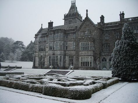 Adare Manor in snow (christine quiron) Snowy Mansion Aesthetic, Manor Exterior, Manor Aesthetic, Darkest Temptation, Gothic Manor, Story Bible, Mansion Aesthetic, Adare Manor, Old Manor