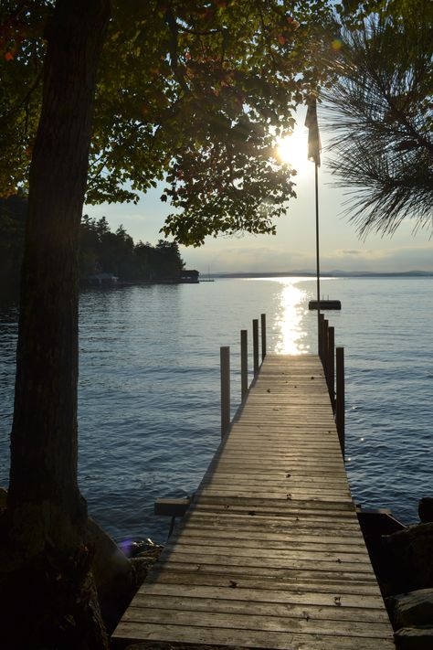 Lakeside Aesthetic, Lakeside Village, Lake Dock, Lake Girl, Lake Winnipesaukee, Lakeside Cottage, Lake Time, Summer Lake, Lake Living