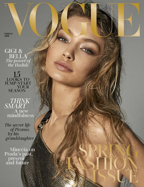 It's in the genes! Additionally both sisters have landed their own colour cover, posing in... #gigihadid #models #blackandwhite Mode Swag, Bella Gigi Hadid, Vogue Vintage, Vogue Magazine Covers, Magazine Vogue, Fashion Magazine Cover, Vogue Beauty, Fashion Cover, Steven Meisel