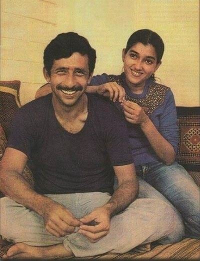 Ratna Pathak, Old Bollywood Movies, Naseeruddin Shah, Brother Quotes Funny, Bollywood Retro, Old Film Stars, Bollywood Pictures, Film World, Retro Bollywood