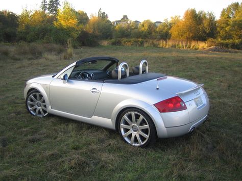 2001 Audi TT Roadster Audi Tt 225, Classic Audi, Tt Car, Audi Ttrs, Audi Tts, Car Builds, Audi Tt Roadster, Catholic Beliefs, Rs 4