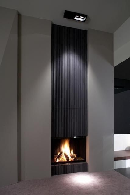 Fireplace Architecture Vertical Fireplace, Design Camino, Contemporary Fireplace Designs, Contemporary Fireplace, Corner Fireplace, Home Fireplace, Modern Fireplace, Interior Modern, Design Del Prodotto