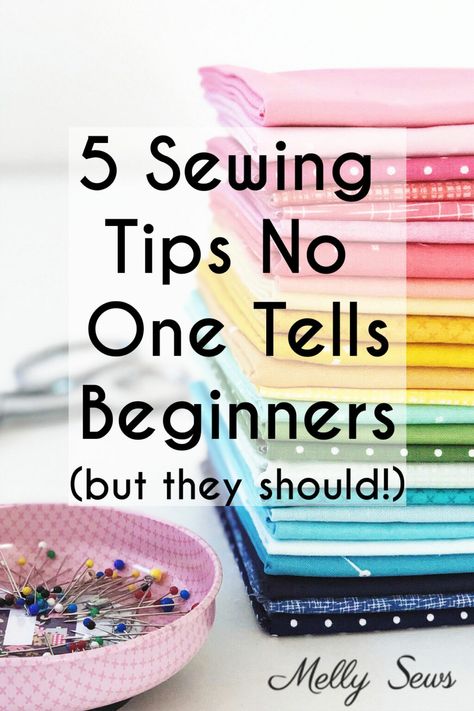 Five Little Sewing Secrets That No One Tells Beginners - Melly Sews Patchwork, Amigurumi Patterns, Syprosjekter For Nybegynnere, Sewing Machine Beginner, Tips Menjahit, Melly Sews, Teaching Sewing, Sewing Machine Basics, Sewing Machine Projects