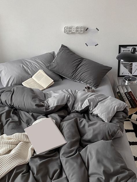 Simple Gray Bedroom, Gray College Dorm Room, Blankets For Beds, Room Decor Bedding, Bed Sheets Gray, Two Tone Duvet Cover, Bed Comforter Sets Modern, Full Size Bed Sheets Comforter Sets, Grey Room Theme