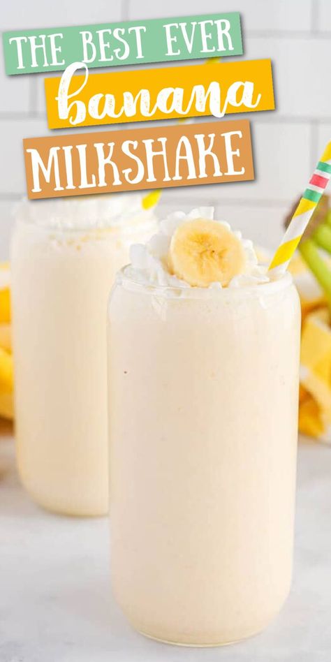 These Banana Milkshake are so good!! The perfect summer time treat and they are so easy to make. Homemade Banana Milkshake, How To Make Banana Milkshake, Banana Milk Shake Recipes, Banana Milkshake Recipe Healthy, Milkshake Machine Recipes, Banana Shake Recipe Milkshakes, Milkshake Recipe Easy No Ice Cream, Good Milkshake Recipes, M&m Milkshake Recipe