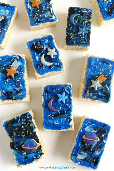 galaxy rice krispie treats Space Rice Crispy Treats, Essen, Space Birthday Snack Ideas, Galaxy Rice Crispy Treats, Space Themed Desserts Easy, Space Themed Rice Krispies, Space Theme Rice Krispie Treats, Outerspace Theme Snacks, Galaxy Themed Snacks