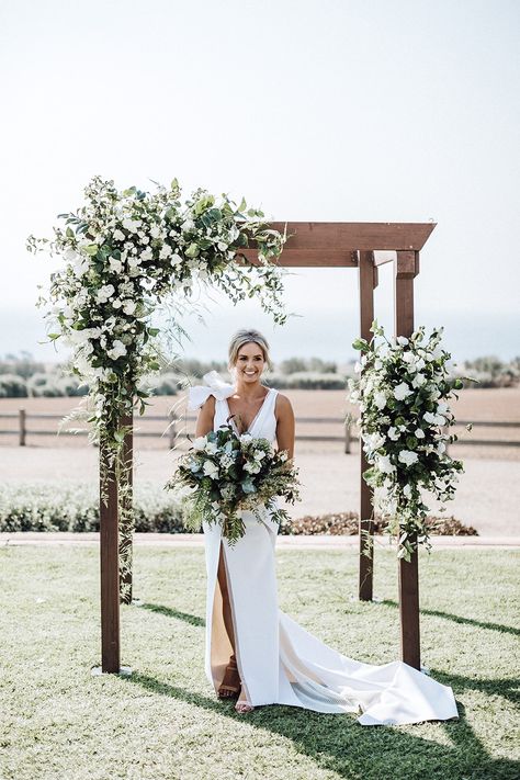 Wedding Ceremony Ideas, Timber Arbour, Garden Marquee, White Wedding Ceremony, Wedding Arbors, Elegant Garden, Wedding Arbour, Wedding Ceremony Flowers, Outdoor Wedding Decorations