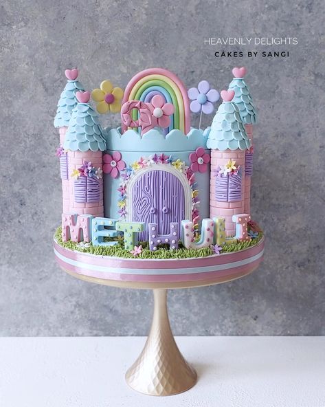 “Every castle has a story to tell.” 🏰... - Heavenly Delights Simple Castle Cake, Disney Theme Cake, Castel Cake, Easy Castle Cake, Disney Cake Ideas, Pastel Castle, Fairy Castle Cake, Birthday Cake Princess, Fairy House Cake