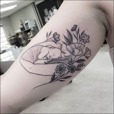 Motherhood Tattoos - 50 Magnificent Designs and Ideas For Mothers Flower Mother Tattoo, Hip To Side Tattoos Women, Tattoo To Represent Son, Unique Son Tattoo For Mom, Family Tattoo For Moms, First Time Mom Tattoo, Unique Sleeves For Women Tattoo, Tattoos For Moms With Twins, Mom Of Two Tattoos