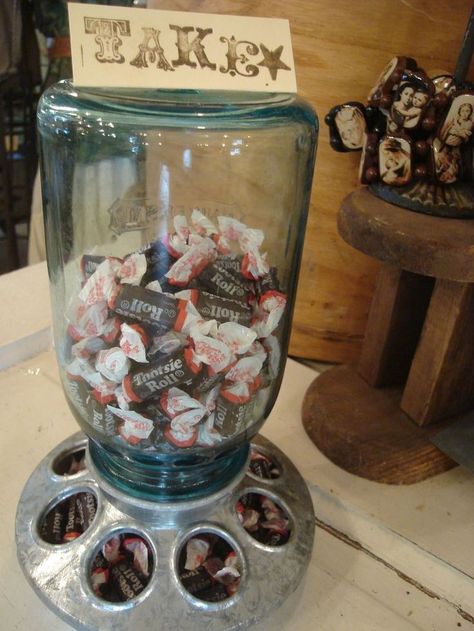 165 best images about Ideas for our feed store on Pinterest Upcycling, Repurposed Jars, Rustic Candy Bar, Feed Store, Chicken Feeders, Chicken Feeder, Farm Store, Vendor Booth, Candy Dispenser