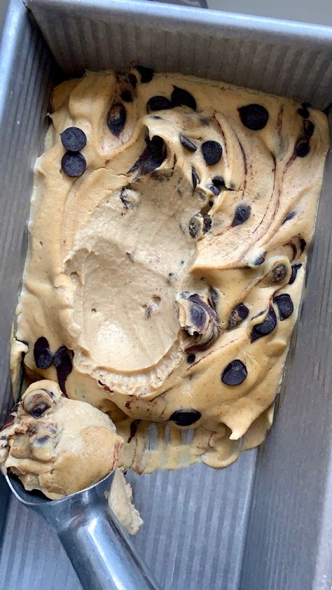 Vegan Ice Cream Recipes Healthy, Vegan Chickpea Ice Cream, Chickpea Ice Cream Vegan Recipes, Chickpea Ice Cream, Chickpea Yogurt, Mcas Recipes, Chickpea Desserts, Chickpea Dessert Recipes, Healthy Ice Cream Cake