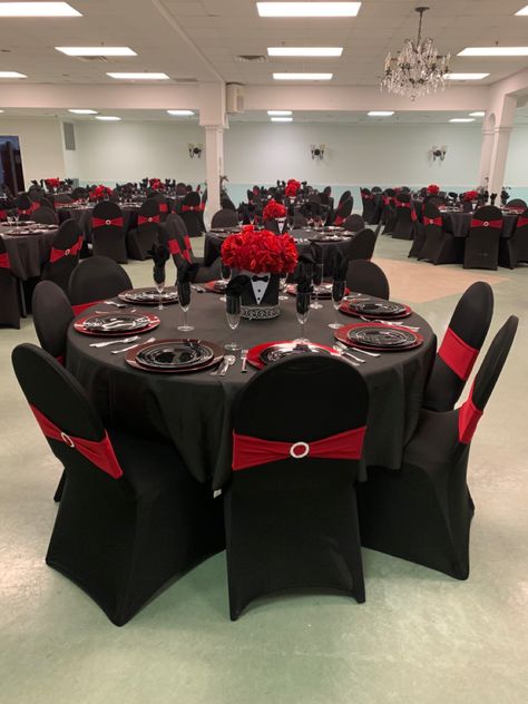 Black And Red Wedding Reception Decor, Red N Black Quince Dress, Black And Red Reception Ideas, Red And Black Banquet Decor, Quinceanera Recuerdos Ideas Mexican, Black N Red Wedding Ideas, Red And Black 15 Party, Wedding Black And Red Theme, Black Red Birthday Theme