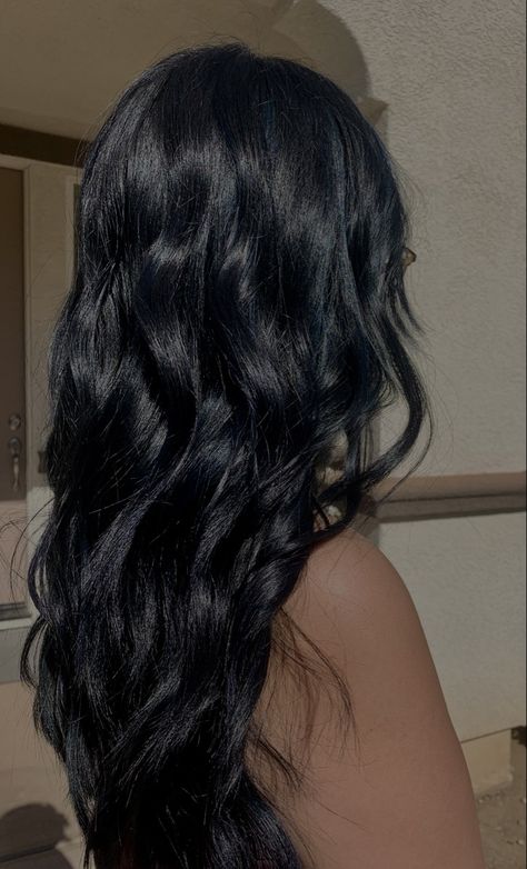 Long Black Hair Front View, Black Hair Astethic, Dark Hair Esthetics, Styled Black Hair, Pitch Black Hair Aesthetic, Healthy Black Hair Aesthetic, Healthy Wavy Hair Aesthetic, Thick Wavy Hair Aesthetic, Black Gloss Hair