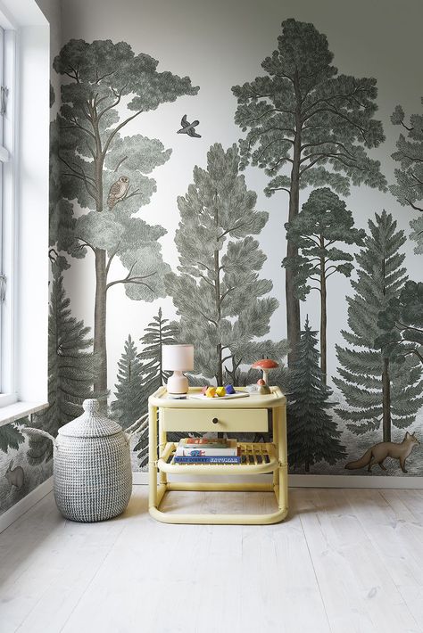Kids will love spending lazy afternoons in their bedrooms with beautiful bedroom wallpaper. Choose from a variety of patterns and designs to make their bedroom their own. Kindergarten Wallpaper, Kids Bedroom Wallpaper, Forest Bedroom, Forest Room, Woodland Wallpaper, Forest Mural, Forest Nursery, Nursery Room Inspiration, Kids Room Wallpaper