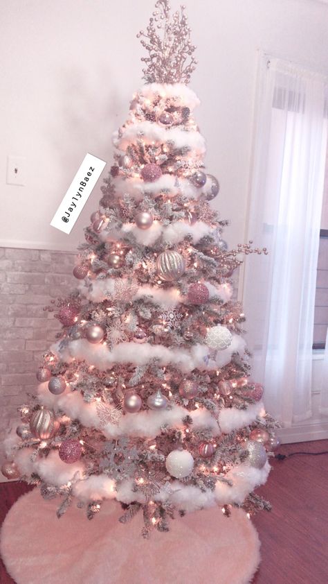 Chic, blush & Faux Fur Christmas tree!!!! White And Pink Tree Christmas, Pink And Silver Christmas Decorations, Blush Pink Xmas Tree, Pink And White Tree Christmas Decor, White Pink And Gold Christmas Tree, Cute Pink Christmas Tree, Good And Pink Christmas Tree, Sliver Pink Christmas Tree, Pink Silver And White Christmas Tree