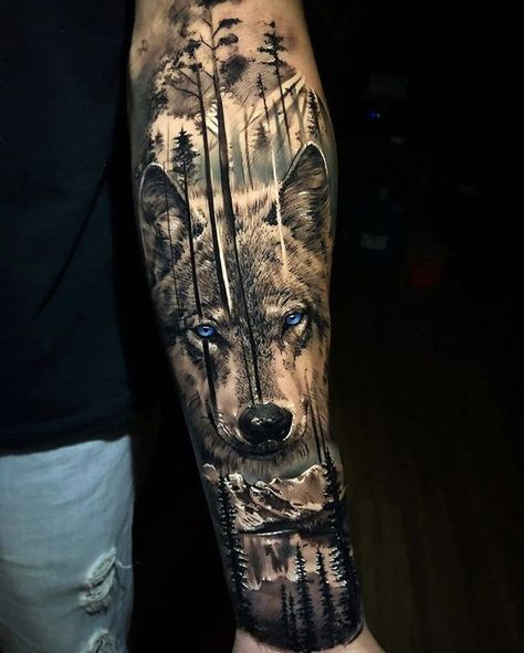 Arm Wolf Tattoo, Kurt Tattoo, Tato Lengan Bawah, Wolf Tattoo Forearm, Tattoo Bras Homme, Wolf Tattoo Ideas, Wolf Sleeve, Wolf Tattoos Men, Animal Sleeve Tattoo