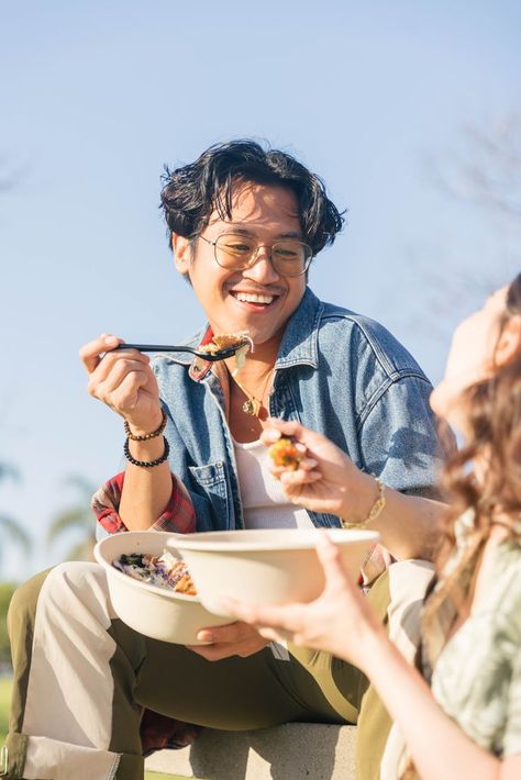 model eating a healthy bowl with friend Eating Photography People, Model Food Photography, Couple Eating Photography, Laughing Friends Photography, Group Eating Photography, Eating Lifestyle Photography, Healthy Lifestyle Photography Food, People Sharing Food Photography, Food Model Photography