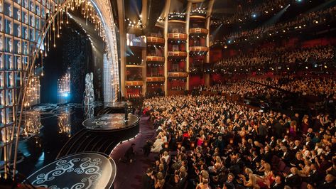 Sunday Reading: At the Movies 2020 Oscars Edition Los Angeles, Oscars Aesthetic, Home Alone Characters, Equalizer Movie, Best Love Movies, Home Alone Movie, Career Vision Board, Oscar Award, Film School