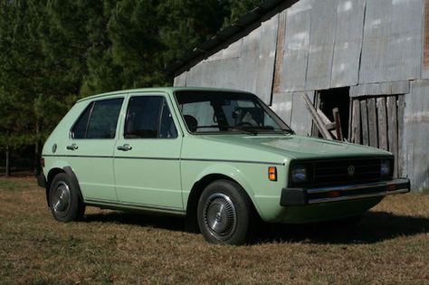 1980 Volkswagen Rabbit – German Cars For Sale Blog Japan Aesthetic Cars, 90s Japan Aesthetic Cars, 90s Cars Wallpaper, Japanese Cars Wallpaper, 90s Cars Aesthetic, 90s Japan Aesthetic, Japanese Drift Cars, Cars Aesthetic Wallpaper, Style Retro 90s