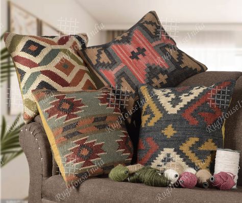 Set of 4 45x45cm Designer Jute Pillowcases, Handmade Cushion Cover, Floor Pillow Cover, Natural jute Pillow handwoven Bohemian Pillows by rughouseindia on Etsy Indian Pillows, Vintage Throw Pillows, Handmade Cushion Covers, Sofa Pillow Covers, Indian Vintage, Sofa Cushion Covers, Moroccan Pillows, Handmade Cushions, Woven Throw